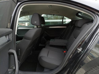 Škoda Superb 2.0 TDI Ambition DSG