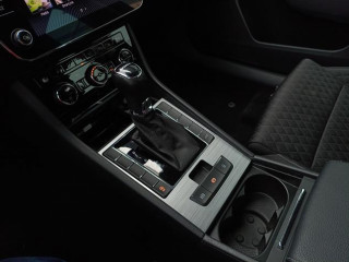 Škoda Superb 2.0 TDI Ambition DSG