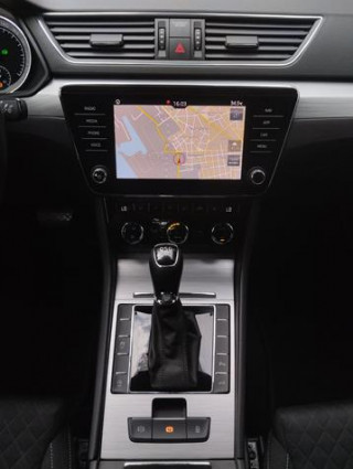 Škoda Superb 2.0 TDI Style DSG