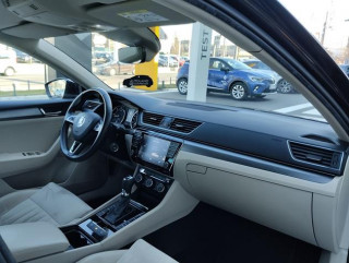 Škoda Superb 2.0 TDI DSG Style