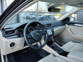 Škoda Superb 2.0 TDI DSG Style