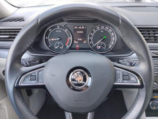 Škoda Superb 2.0 TDI DSG Style