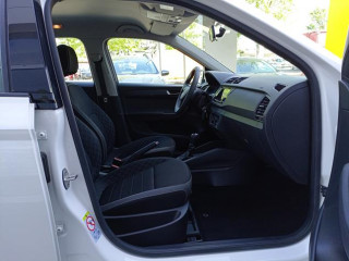 Škoda Fabia 1.0 TSI Ambition DSG