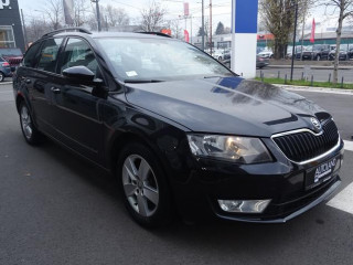 Škoda Octavia 1.6 TDI Ambition DSG 