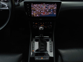 Škoda Superb 2.0 TDI DSG Style SW