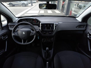 Peugeot 208 1.2 Active 