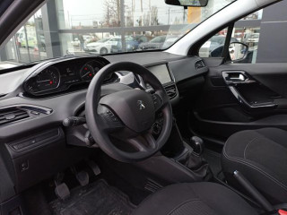 Peugeot 208 1.2 Active