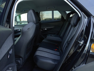 Peugeot 3008 1.5 HDI Allure AUT