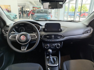 Fiat Tipo Sedan 1.6 mjet 130ks City