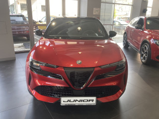 Alfa Romeo Junior 1.2 136ks MHEV DCT6 SPECIALE 