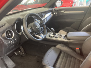 Alfa Romeo Stelvio 2.0 Petrol 280KS Q4 AT8 VELOCE