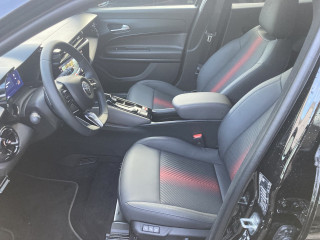 Alfa Romeo Junior 1.2 136ks MHEV DCT6 SPECIALE DEMO 