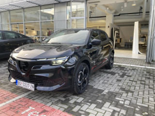 Alfa Romeo Junior 1.2 136ks MHEV DCT6 SPECIALE DEMO 