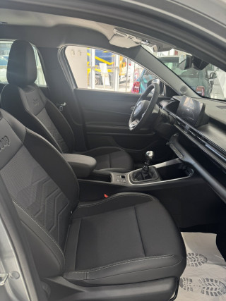Jeep Avenger 1.2 100ks MT6 Altitude  MT6 