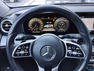 Mercedes Benz E 220 D 4MATIC