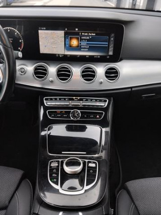 Mercedes Benz E 220 D 4MATIC