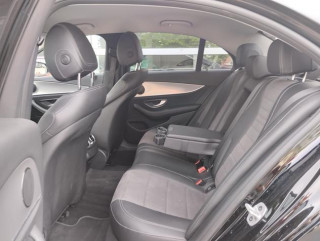 Mercedes Benz E 220 D 4MATIC