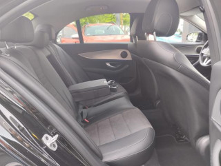Mercedes Benz E 220 D 4MATIC
