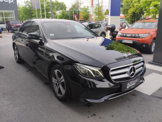 Mercedes Benz E 220 D 4MATIC 