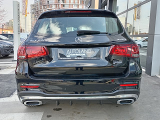 Mercedes Benz GLC 220 D 4MATIC 