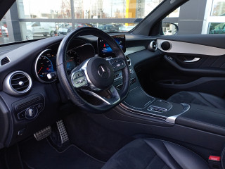 Mercedes Benz GLC 220 D 4MATIC