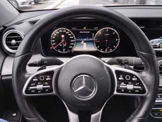 Mercedes Benz E 220 2.0