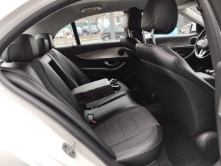 Mercedes Benz E 220 2.0