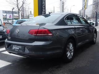 Volkswagen Passat B8 1.6 TDI Comfort DSG 