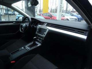 Volkswagen Passat B8 1.6 TDI Comfort DSG 