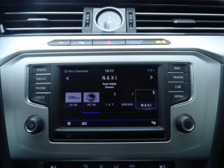 Volkswagen Passat B8 1.6 TDI Comfort DSG 