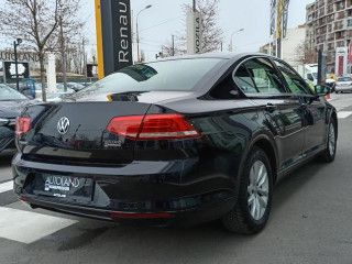 Volkswagen Passat B8 2.0 Tdi Comfortline
