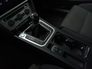 Volkswagen Passat B8 2.0 Tdi Comfortline