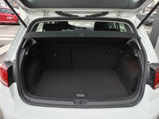Volkswagen Golf 7 1.6 TDI Trendline