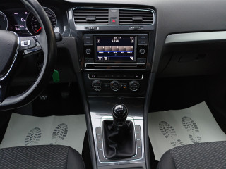 Volkswagen Golf 7 1.6 TDI Trendline