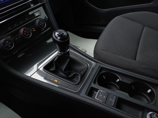 Volkswagen Golf 7 1.6 TDI Trendline