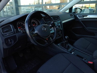 Volkswagen Golf 7 1.0 TSI Trendline