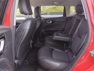 Jeep Compass 1.3 Limited AUT 