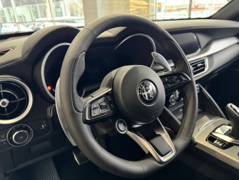 Alfa Romeo Stelvio 2.0 Petrol 280KS Q4 AT8 VELOCE 