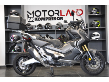Honda X ADV 750 
