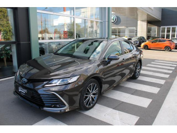 Toyota Camry 2.5 HYBRID AUT 