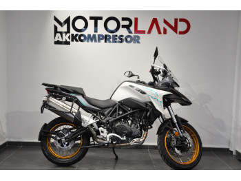 QJMOTOR SRT 550 