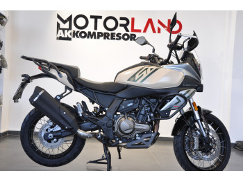 QJMOTOR SRT 600 SX A2 