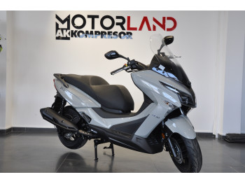 Kymco Xtown 300 