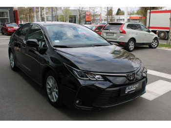 Toyota Corolla 1.5 LUNA AUT 