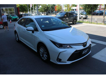 Toyota Corolla 1.5 Luna 