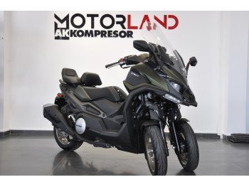 Kymco CV3 