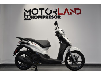 Piaggio Liberty S 125 