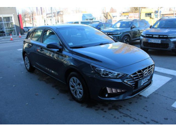 Hyundai i30 1.5 T-GDI 