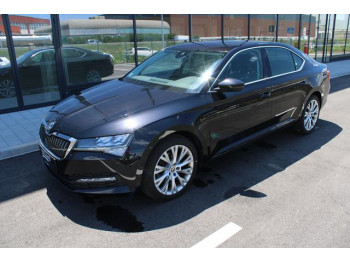 Škoda Superb 2.0 TDI Ambition DSG 
