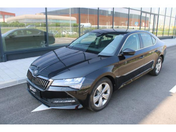 Škoda Superb 2.0 TDI Ambition DSG 